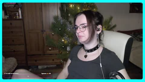 Snapshot of eva_katt chatting on December 27, 2024, 10:55 am Gamer Katt online show from December 27, 2024, 10:55 am