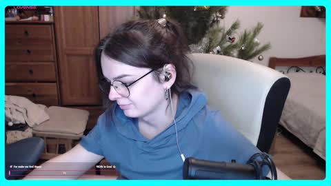 Snapshot of eva_katt chatting on January 7, 2025, 3:02 pm Gamer Katt online show from January 7, 2025, 3:02 pm