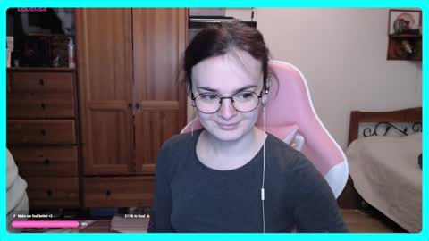 Snapshot of eva_katt chatting on February 5, 2025, 9:36 am Gamer Katt online show from February 5, 2025, 9:36 am