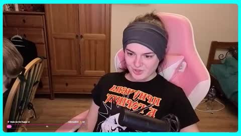 Snapshot of eva_katt chatting on September 24, 2025, 9:18 pm Gamer Katt online show from September 24, 2025, 9:18 pm