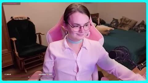 Snapshot of eva_katt chatting on October 18, 2025, 1:12 pm Gamer Katt online show from October 18, 2025, 1:12 pm