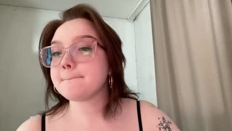 eva_kittenn online show from August 1, 2026, 12:59 pm