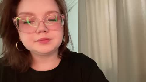 eva_kittenn online show from August 6, 2026, 10:17 am