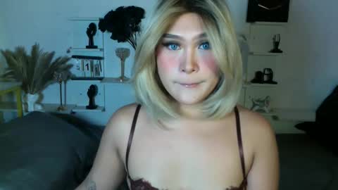 Snapshot of eva_mazikeen69 chatting on April 14, 2026, 7:09 pm Queen Eva Mazikeen online show from April 14, 2026, 7:09 pm