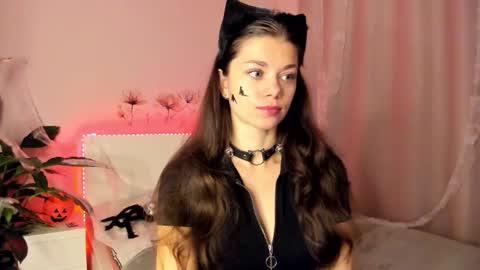 Eva online show from October 30, 2025, 9:00 am