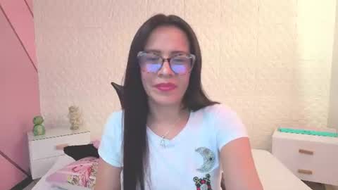 Snapshot of eva_mermaid chatting on June 12, 2026, 3:22 pm Eva online show from June 12, 2026, 3:22 pm