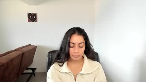 eva_monn online show from August 5, 2026, 6:00 pm