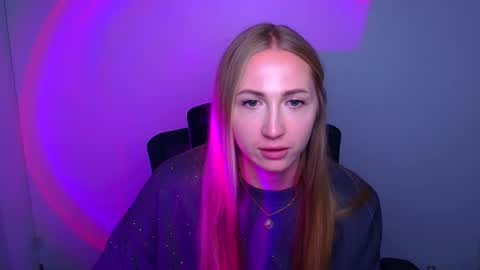 Eva online show from September 30, 2025, 1:05 pm