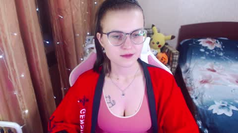 Eva online show from December 17, 2024, 8:21 pm