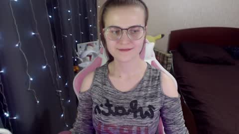 Eva online show from January 14, 2025, 1:17 pm