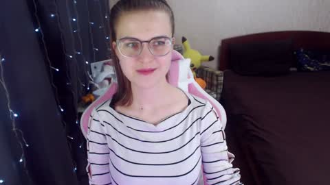 Eva online show from February 7, 2025, 4:14 pm