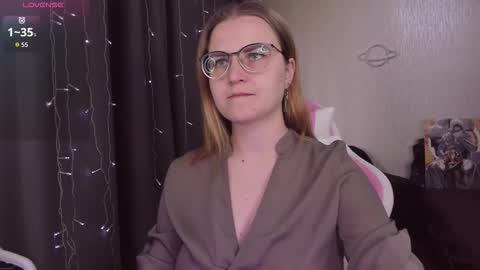 Eva online show from September 24, 2025, 11:57 am