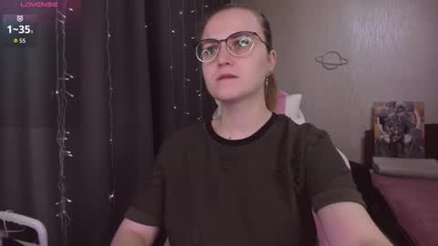 Eva online show from November 25, 2025, 10:59 am