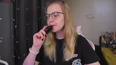 Snapshot of eva_orchid chatting on May 29, 2026, 12:25 pm Eva online show from May 29, 2026, 12:25 pm