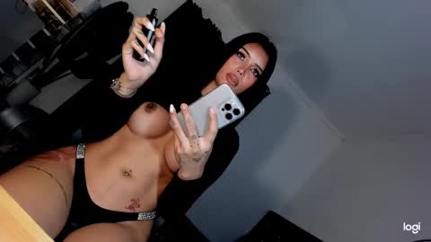 Snapshot of eva_penelope chatting on March 4, 2026, 2:06 am EVA online show from March 4, 2026, 2:06 am