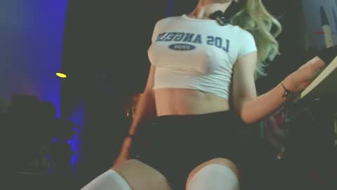 Eva online show from February 10, 2026, 12:20 pm