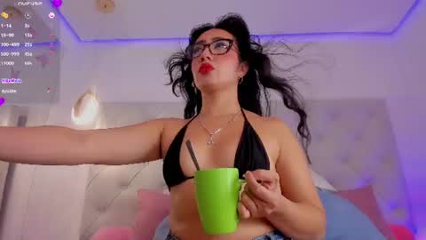 Eva online show from July 4, 2026, 7:42 pm