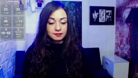 Snapshot of eva_rosell chatting on October 3, 2025, 2:36 pm Eva online show from October 3, 2025, 2:36 pm