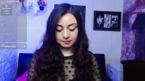 Snapshot of eva_rosell chatting on October 9, 2025, 3:21 pm Eva online show from October 9, 2025, 3:21 pm