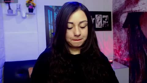 Snapshot of eva_rosell chatting on October 14, 2025, 2:51 pm Eva online show from October 14, 2025, 2:51 pm