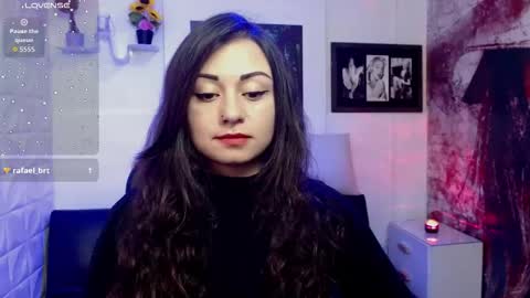 Snapshot of eva_rosell chatting on October 15, 2025, 2:39 pm Eva online show from October 15, 2025, 2:39 pm