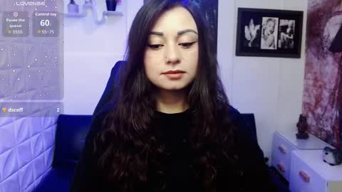 Snapshot of eva_rosell chatting on November 14, 2025, 2:49 pm Eva online show from November 14, 2025, 2:49 pm