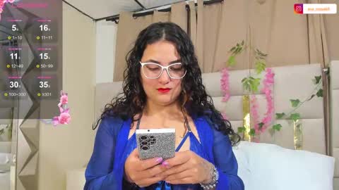 Snapshot of eva_rosse69 chatting on October 8, 2025, 11:52 am Eva online show from October 8, 2025, 11:52 am