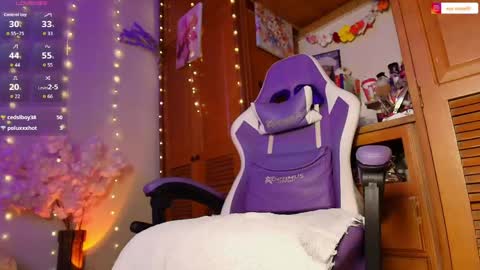 Eva  online show from April 25, 2026, 1:41 pm