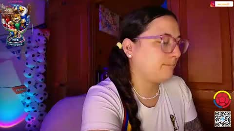Eva  online show from June 27, 2026, 12:10 pm