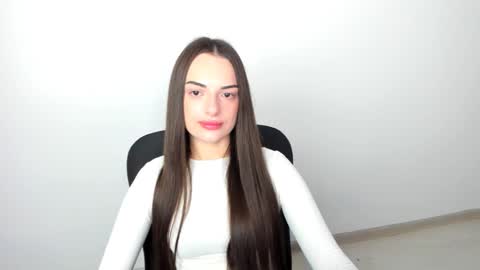 Eva online show from December 7, 2024, 12:45 pm