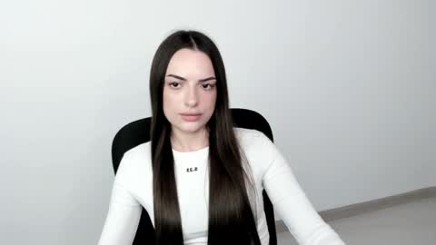 Eva online show from January 19, 2025, 4:14 pm