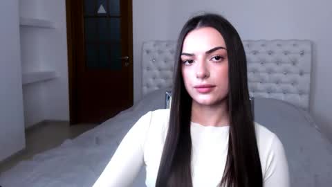 Eva online show from January 28, 2025, 1:27 pm