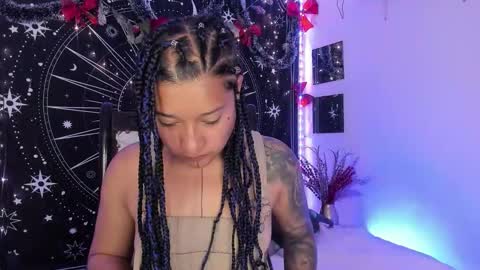 Eva  online show from December 4, 2025, 8:56 am