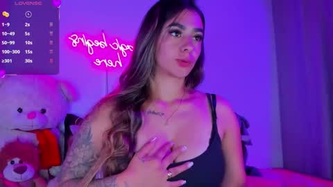 Eva Shinee online show from November 6, 2025, 11:55 am