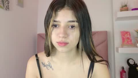 Eva Sin online show from December 2, 2025, 11:11 pm