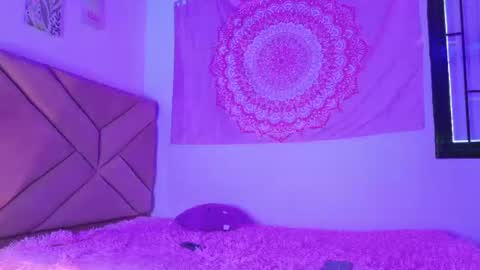 Eva Sin online show from July 16, 2026, 7:20 pm