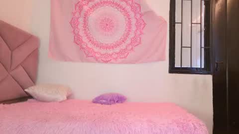 Eva Sin online show from July 26, 2026, 8:38 pm