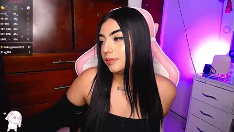 Eva  online show from January 4, 2025, 11:48 pm