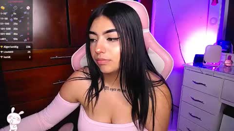 Eva  online show from March 12, 2025, 1:03 am