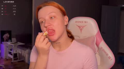 eva_swag online show from November 7, 2025, 10:04 am