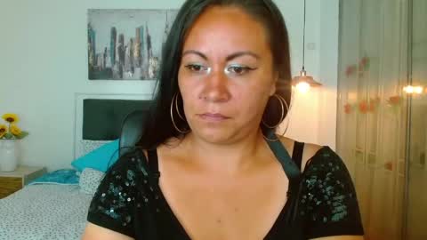 Eva online show from April 24, 2026, 3:14 pm