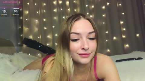 Snapshot of eva_vex chatting on December 27, 2024, 4:32 pm Hello Im Eva online show from December 27, 2024, 4:32 pm