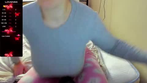 Snapshot of eva_zero chatting on September 30, 2025, 10:53 am Eva online show from September 30, 2025, 10:53 am