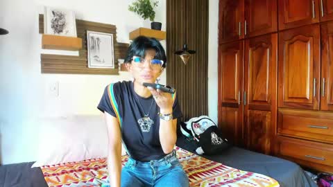 Eva online show from April 20, 2026, 2:31 pm