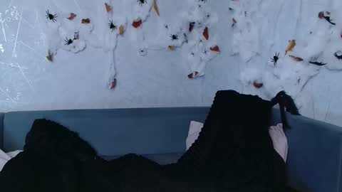 Snapshot of evaa_love_ chatting on October 31, 2025, 10:55 pm Eva online show from October 31, 2025, 10:55 pm