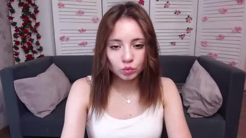 Snapshot of evaa_love_ chatting on November 12, 2025, 6:58 am Eva online show from November 12, 2025, 6:58 am