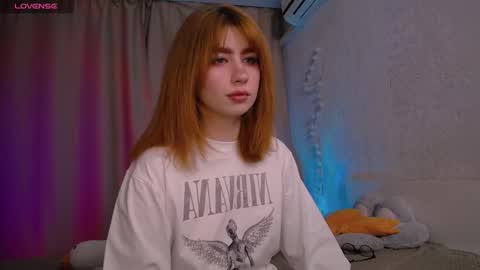 Snapshot of evaa_moonn_ chatting on March 1, 2026, 9:00 am Eva online show from March 1, 2026, 9:00 am