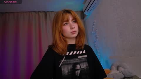 Snapshot of evaa_moonn_ chatting on March 2, 2026, 7:15 am Eva online show from March 2, 2026, 7:15 am