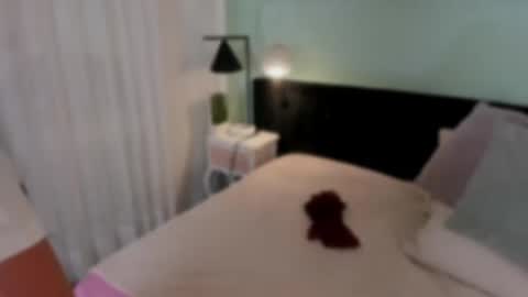 Snapshot of evaa_stevens chatting on September 16, 2025, 1:23 pm julieth online show from September 16, 2025, 1:23 pm