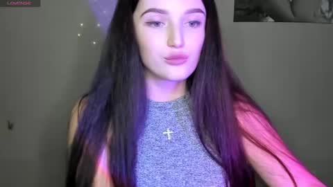 Eva online show from December 2, 2024, 10:01 pm